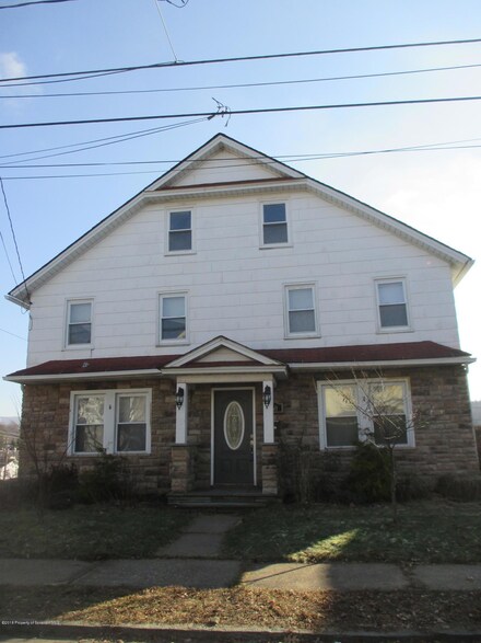 960 Lincoln St, Scranton, PA 18519