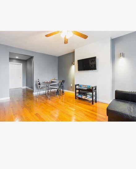 940 Bushwick Ave, Brooklyn, NY 11221