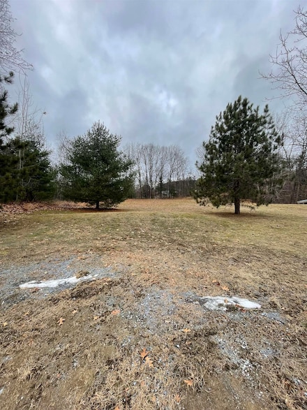 86 Old Colchester Rd, Essex Junction, VT 05452