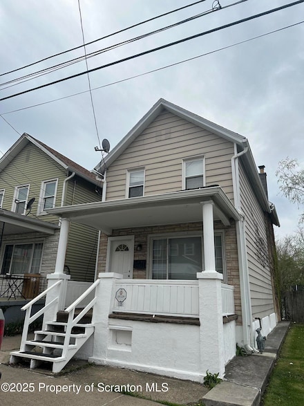 135 Hickory St, Wilkes Barre, PA 18702