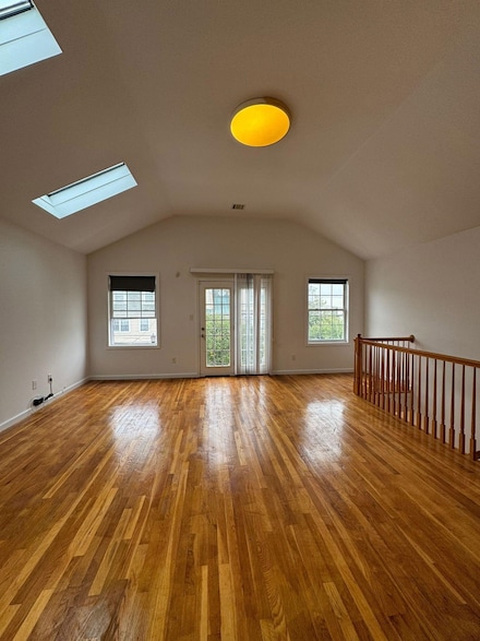 29 Bostwick Ave Unit 2, Jersey City, NJ 07305