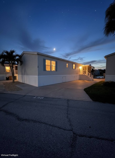 198 Tuscarora Trail, Fort Myers Beach, FL 33931