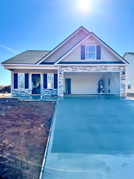 2184 Davenport Ct, Moore, SC 29369