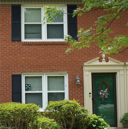 402 Briar Creek Manor Unit 16, Lewisville, NC 27023