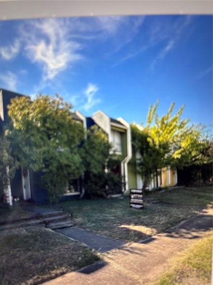 530 Alegre Vista Dr, Denton, TX 76205