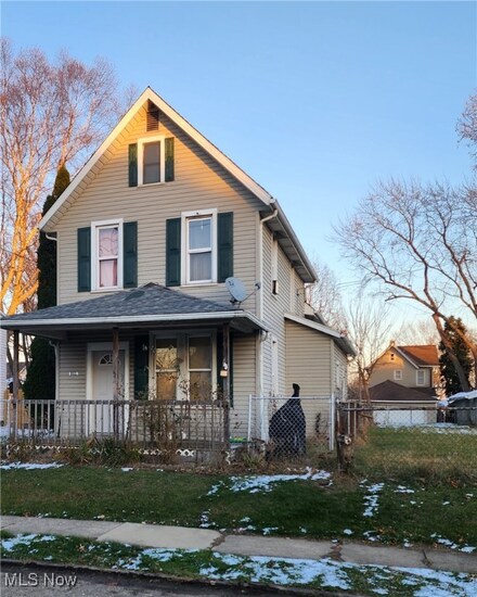 802 Garfield Ave SW, Canton, OH 44706