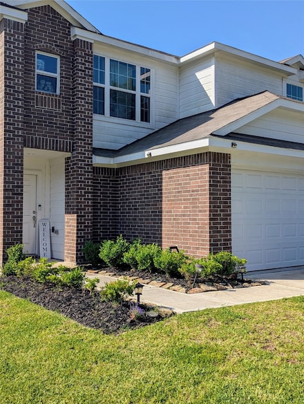 405 E Young St, Dayton, TX 77535