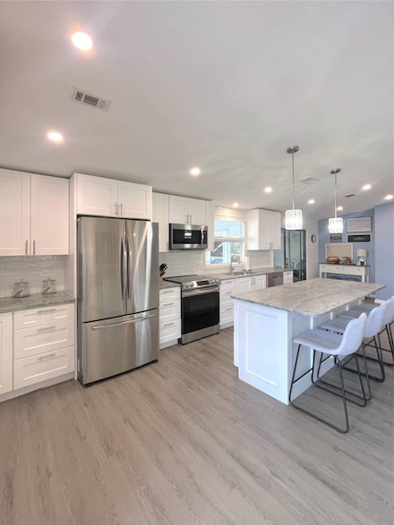 159 Emanus Ct, Fort Myers, FL 33908