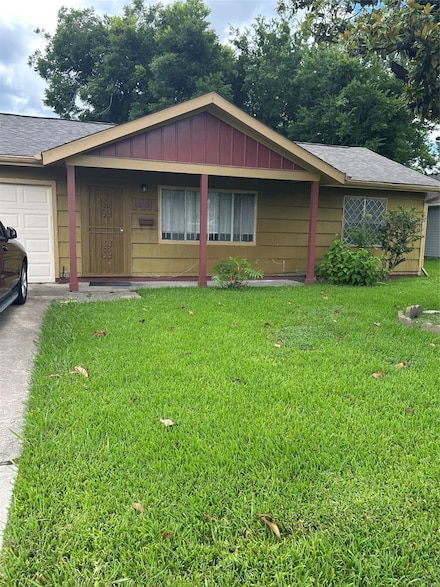 1407 Silverdale St, Houston, TX 77029