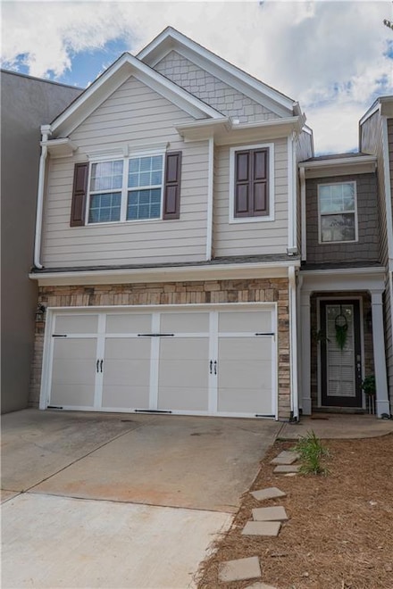 961 Pierce Ivy Ct, Lawrenceville, GA 30043