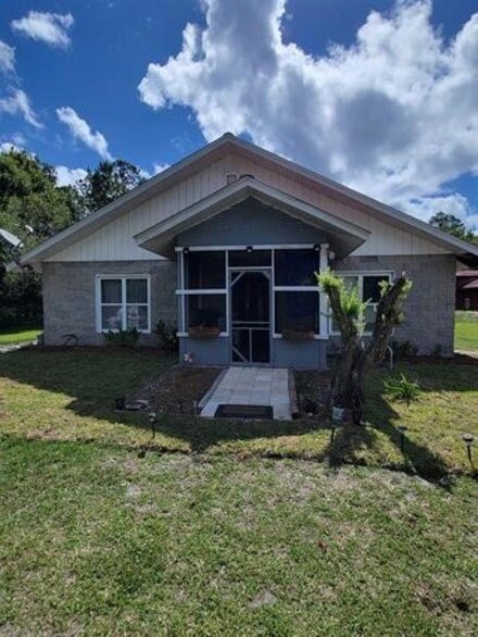 9620 Dillon Ave, Hastings, FL 32145