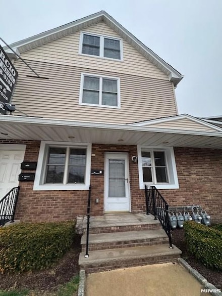 156 Midland Ave Unit 2, Saddle Brook, NJ 07663