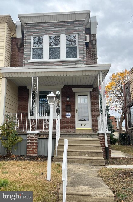 617 Robbins St, Philadelphia, PA 19111