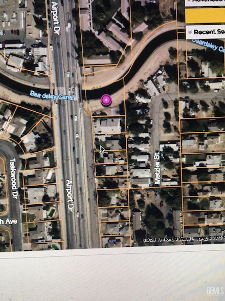 333 Airport Dr, Bakersfield, CA 93308