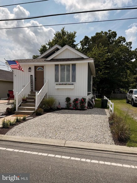 532 Dolphin Ave, Northfield, NJ 08225