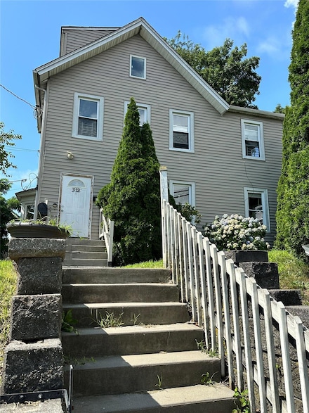 312 William St, Rye Brook, NY 10573