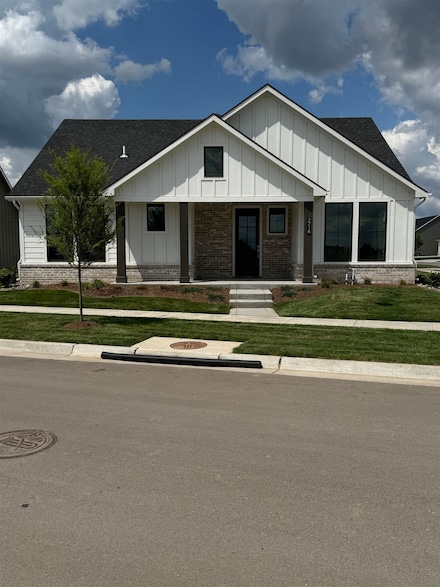 2718 W Shearwater, Wichita, KS 67204