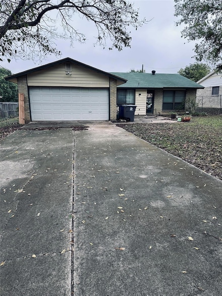 1326 Taperwicke Dr, Dallas, TX 75232