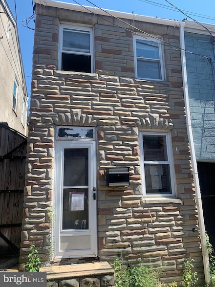 233 S Chapel St, Baltimore, MD 21231