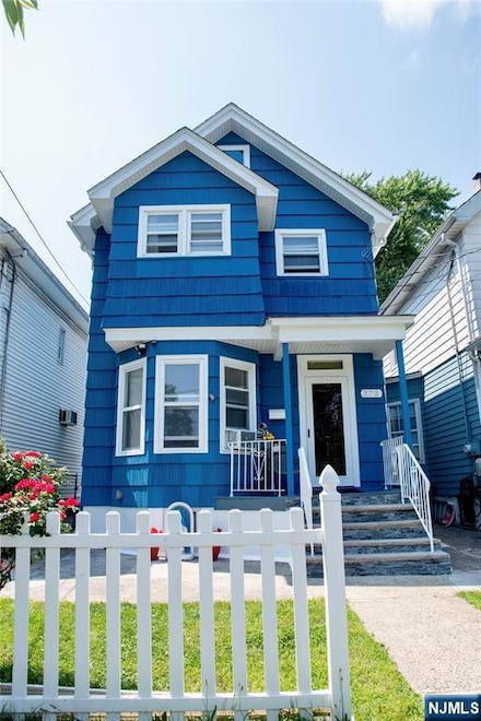 373 Hickory St, Kearny, NJ 07032