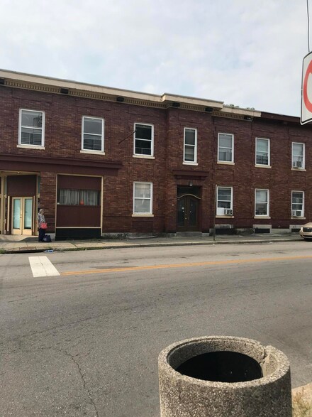 2001 Scott Blvd, Covington, KY 41014