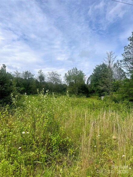 3651 Goins Ave, Valdese, NC 28690