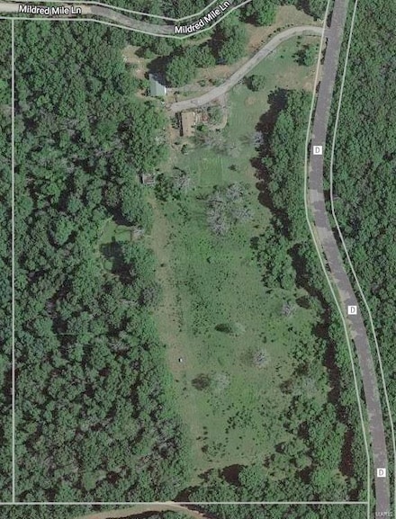 3535 Highway D, Belle, MO 65013