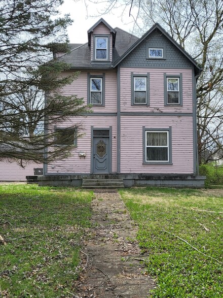 5339 University Ave, Indianapolis, IN 46219