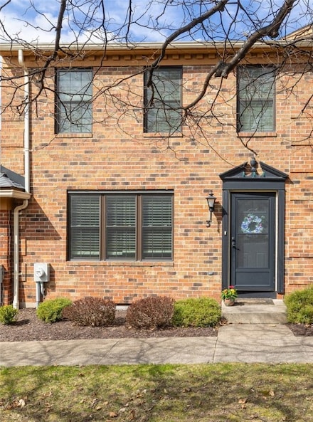 3 Huxley Way, Fairport, NY 14450