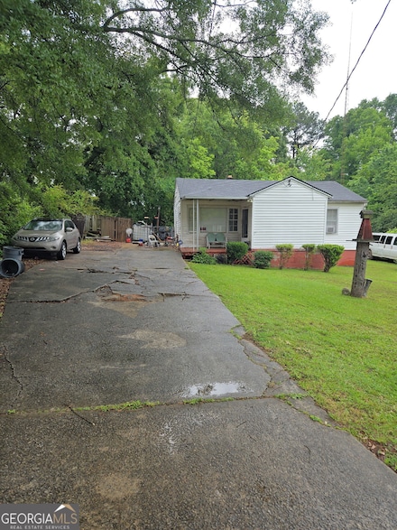 4253 Hanes Dr, Decatur, GA 30035