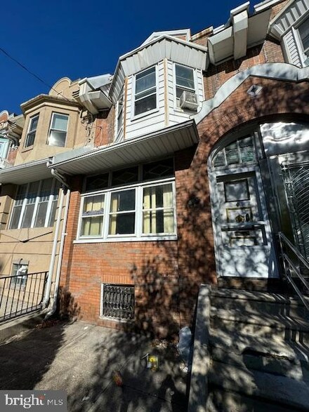 4707 Sansom St, Philadelphia, PA 19139