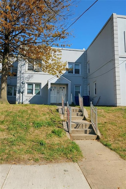 14024 184th St, Springfield Gardens, NY 11413