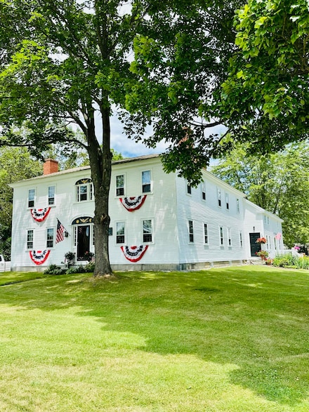 237 River Rd, Hollis Center, ME 04042