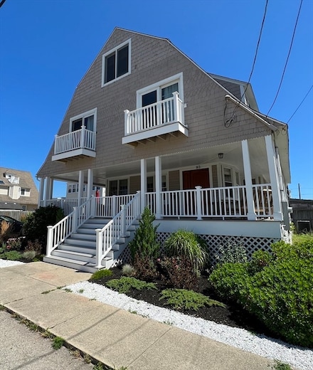 92 Manomet Ave, Hull, MA 02045