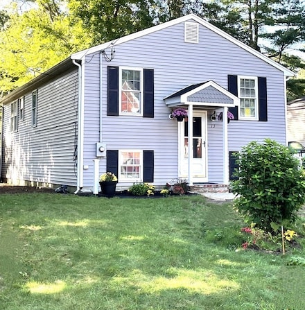 13 Ledge Rd, Norton, MA 02766