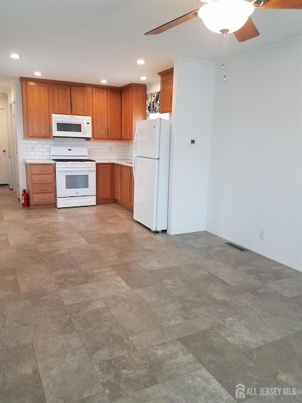 852 U S Route 1, Edison, NJ 08817