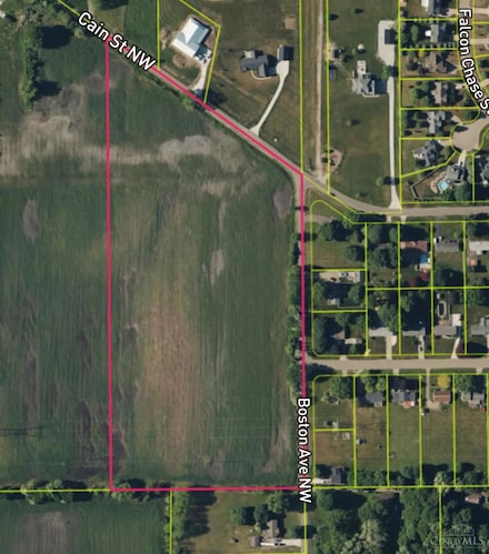 10558 Boston Ave NW, Lake Township, OH 44720