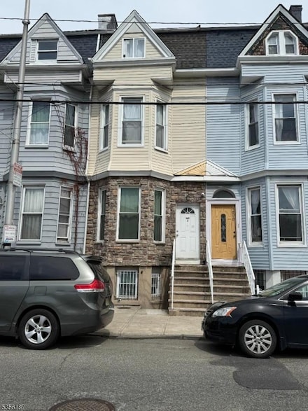 256.5 Fairmount Ave, Jc, Journal Square, NJ 07306