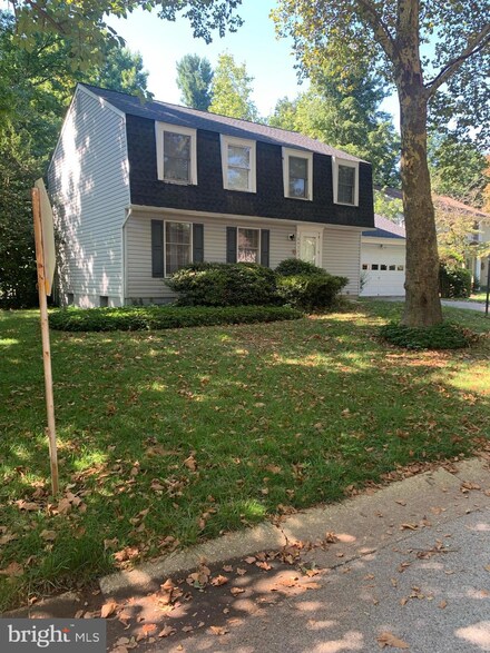 6439 Tauler Ct, Columbia, MD 21045