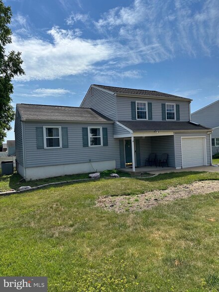 4 Kenley Ct, Bear, DE 19701