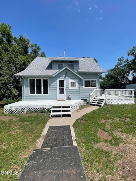 201 Shaw St, Medicine Lake, MT 59247