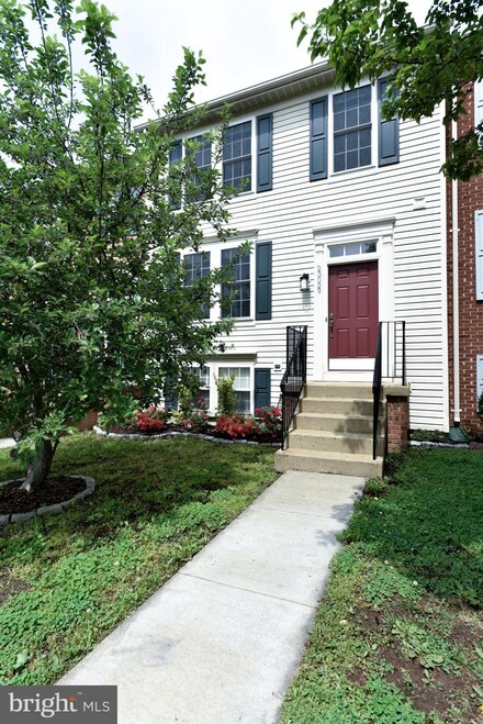 23029 Potomac Hill Square, Sterling, VA 20166