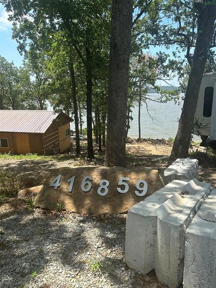 416859 Nob-Hill Dr, Checotah, OK 74426
