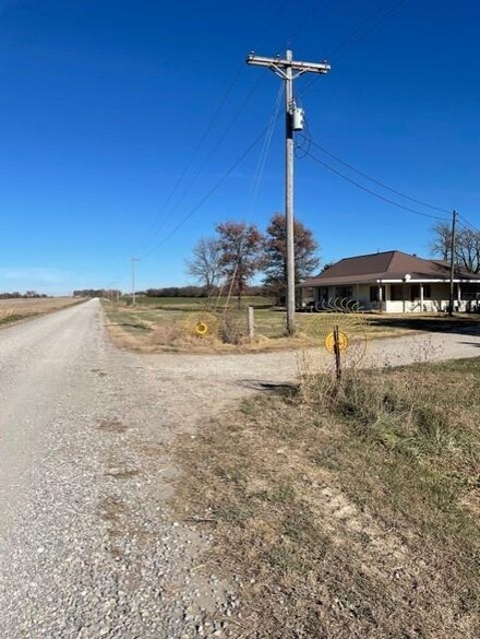 26057 Jackson Rd, Parsons, KS 67357