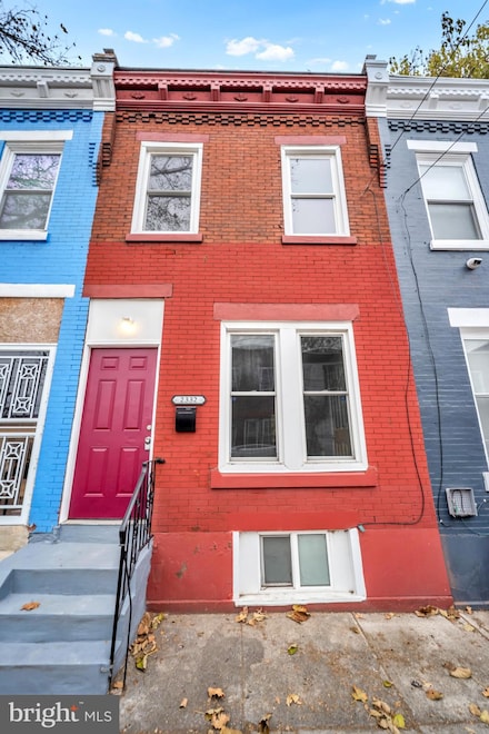 2332 N 31st St, Philadelphia, PA 19132