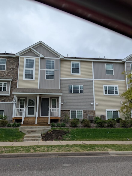7340 146th Ave NW, Ramsey, MN 55303