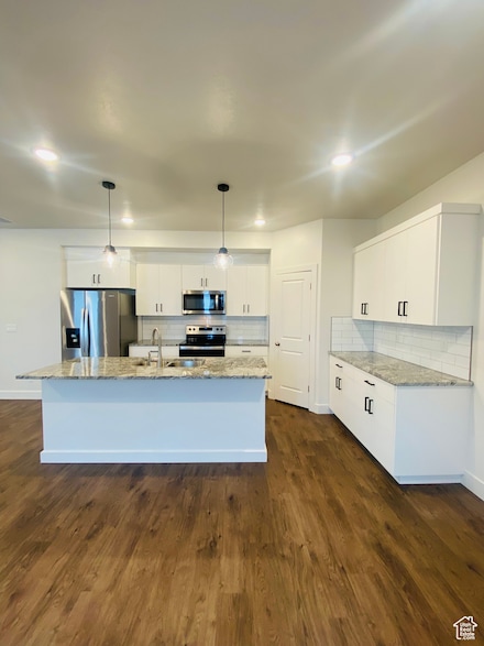 438 S 1440 E, Hyrum, UT 84319