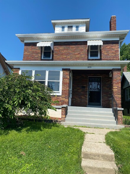 8333 Marley St, Cincinnati, OH 45216