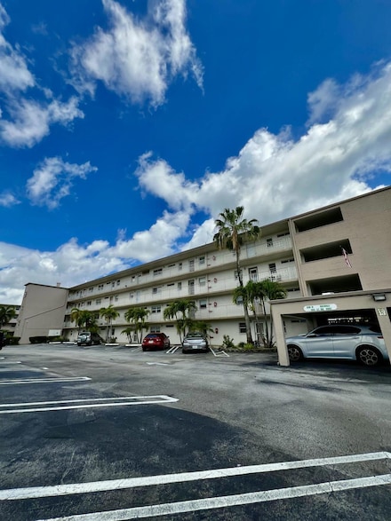 2601 NE 3rd Ct Unit 2040, Boynton Beach, FL 33435