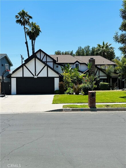17046 Calahan St, Northridge, CA 91325